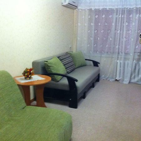 Apartments On Nauky Avenue 39 คาร์คิฟ ภายนอก รูปภาพ